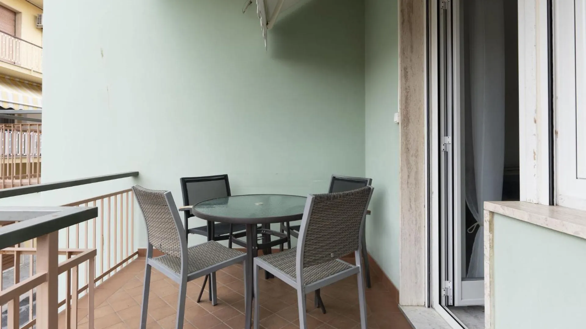 Apartment Epine By Interhome Riva Ligure 0*,  Italie